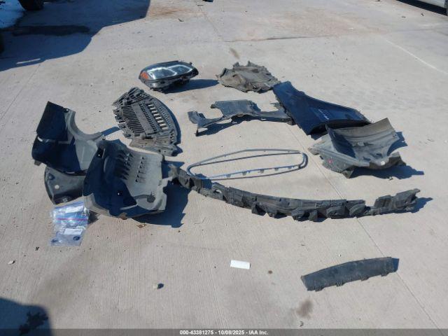 Mercedes-Benz E-Class 4matic Image 9