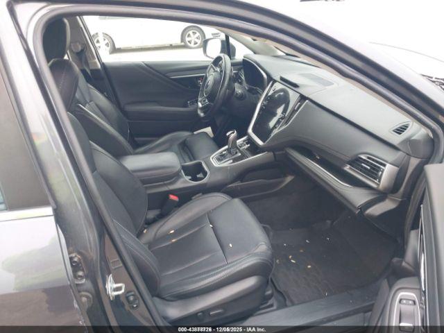 Subaru Legacy Limited Image 10