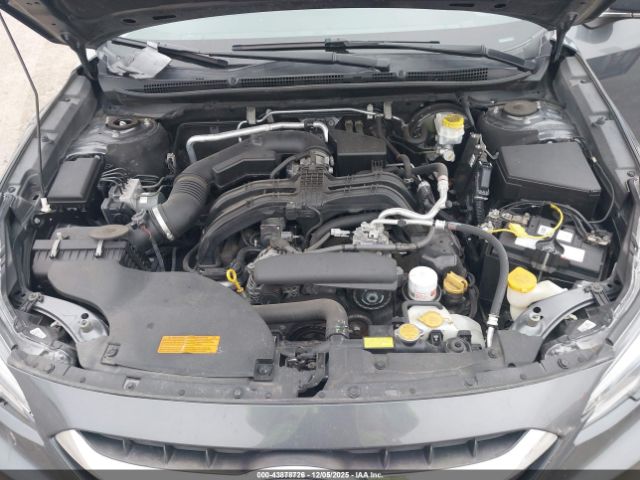 Subaru Legacy Limited Image 9