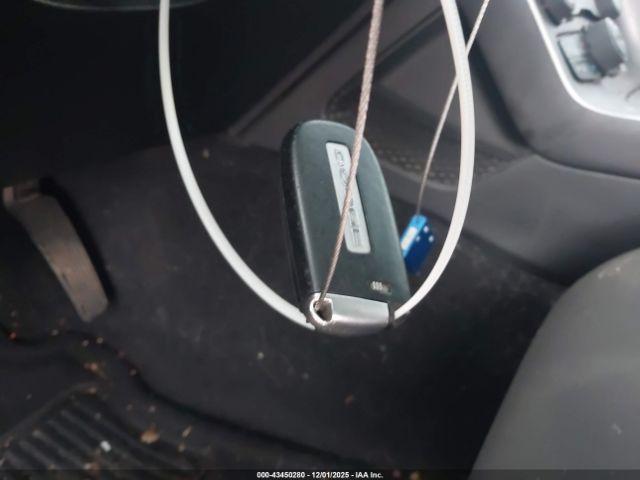 Dodge Challenger Sxt Image 10