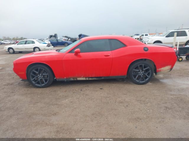 Dodge Challenger Sxt Image 9