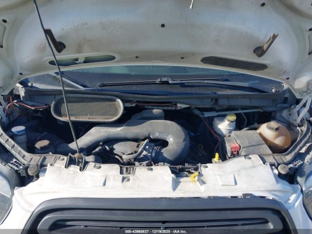 Ford Transit Image 15