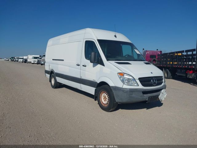 Mercedes-Benz Sprinter 2500 High Roof Image 1