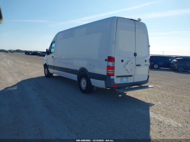 Mercedes-Benz Sprinter 2500 High Roof Image 8