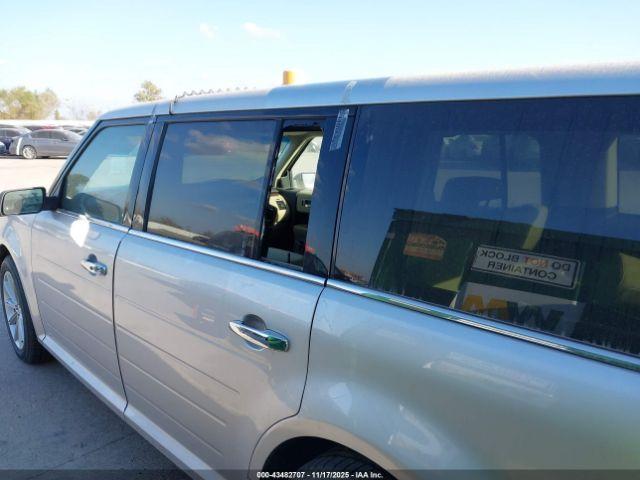 Ford Flex Limited Image 7