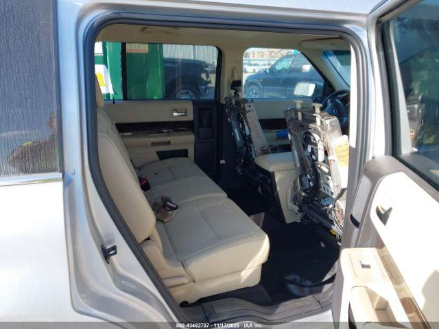 Ford Flex Limited Image 8