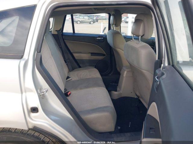 Dodge Caliber Mainstreet Image 5