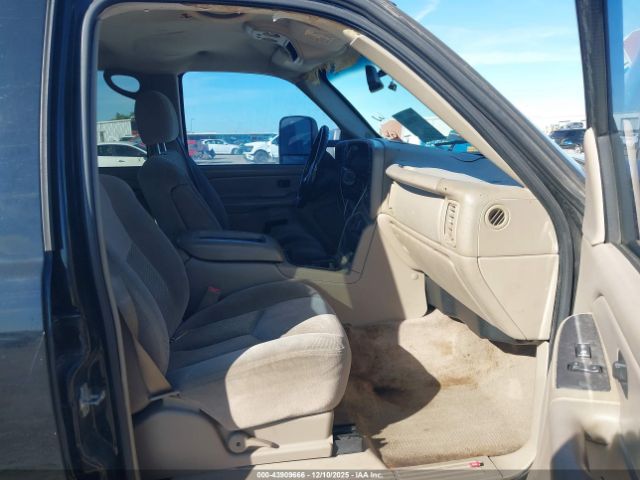 Chevrolet Silverado 2500 Ls Image 14