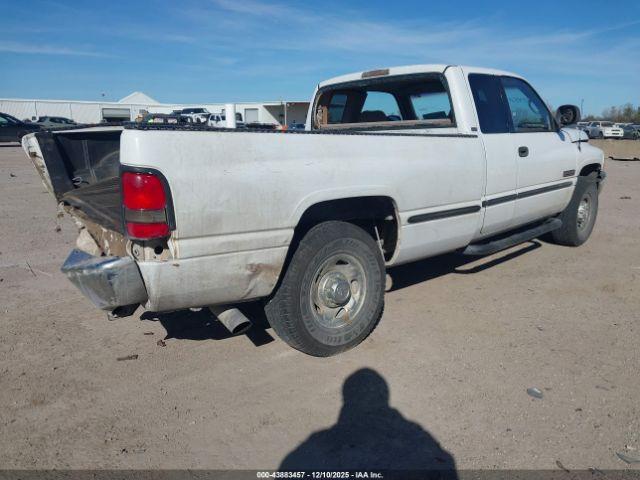 Dodge Ram 2500 St Image 7