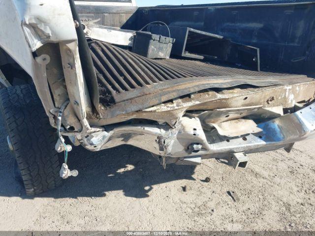 Dodge Ram 2500 St Image 4