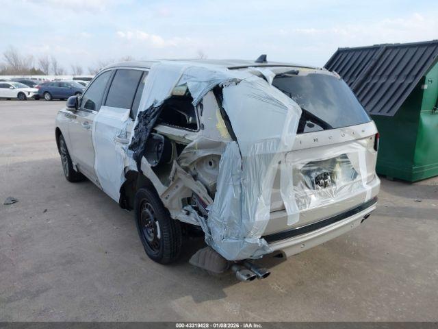 Lincoln Aviator Grand Touring Image 2