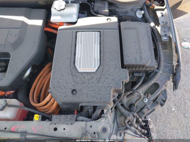 Chevrolet Volt Image 3