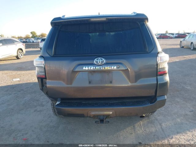 Toyota 4Runner Sr5 Premium Image 13