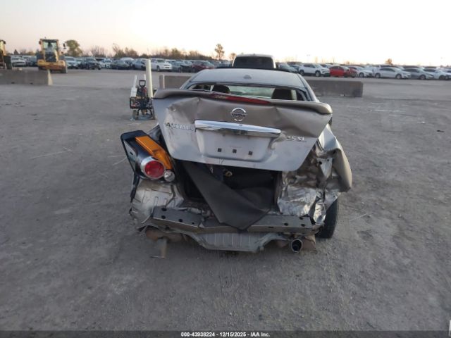 Nissan Altima 2.5 S Image 8