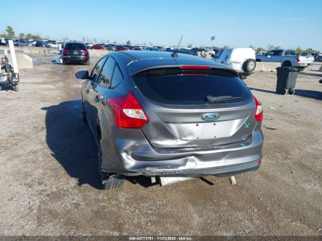 Ford Focus Se Image 6