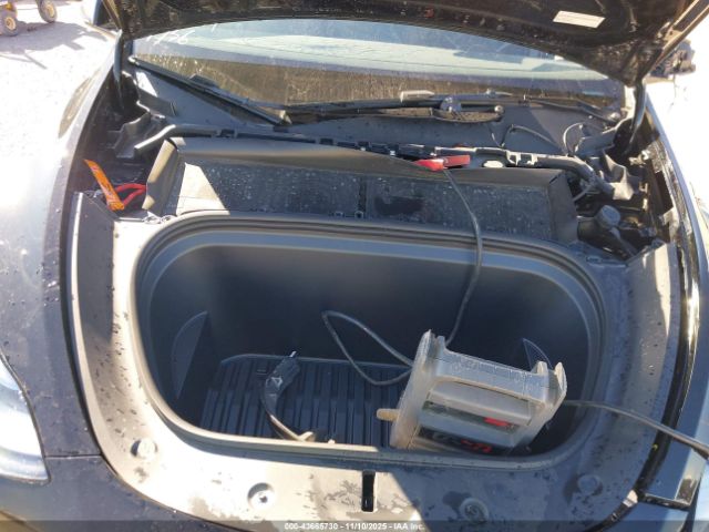 Tesla Model Y Long Range Dual Motor Rear-wheel Drive Image 10