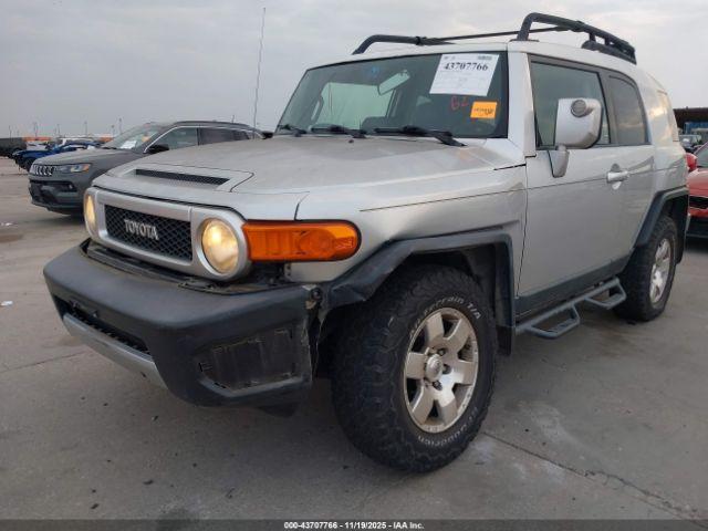 Toyota FJ Cruiser Image 7