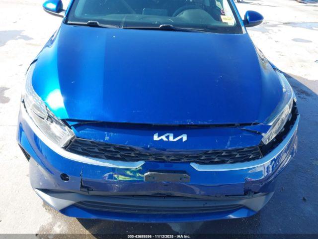 Kia Forte Lxs Image 13