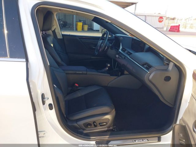 Lexus Es Image 3