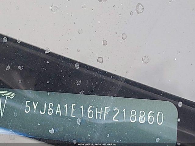 Tesla Model S Image 18