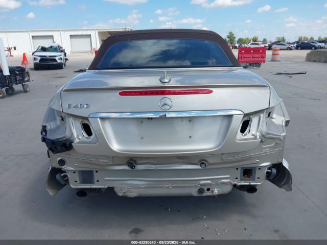 Mercedes-Benz E-Class Image 10