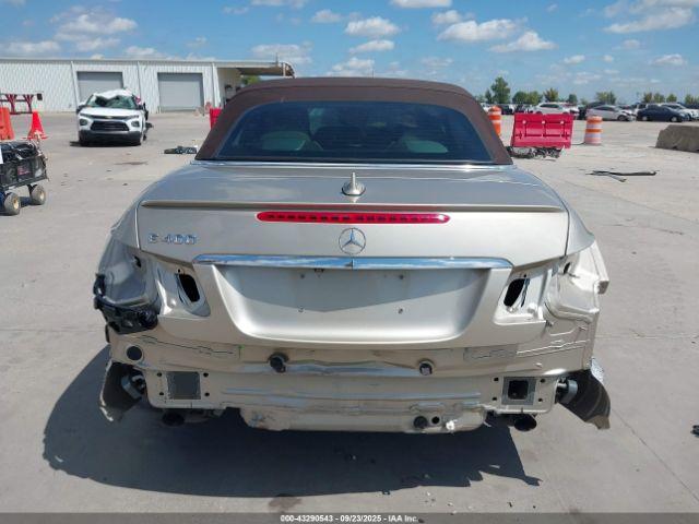 Mercedes-Benz E-Class Image 15