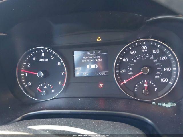 Kia Forte Lxs Image 5