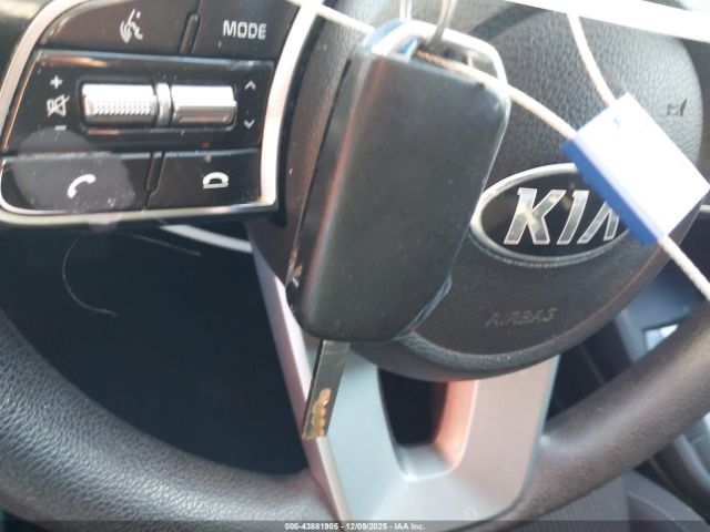 Kia Forte Lxs Image 9