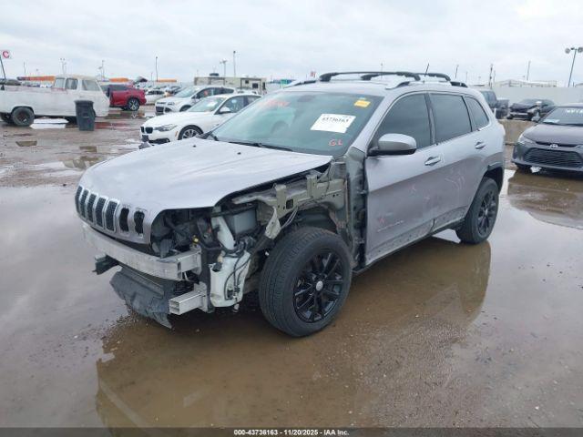 Jeep Cherokee Latitude Fwd Image 9