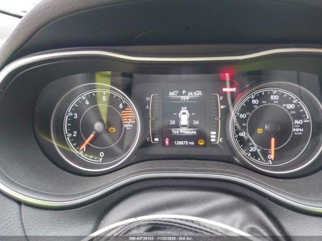 Jeep Cherokee Latitude Fwd Image 6