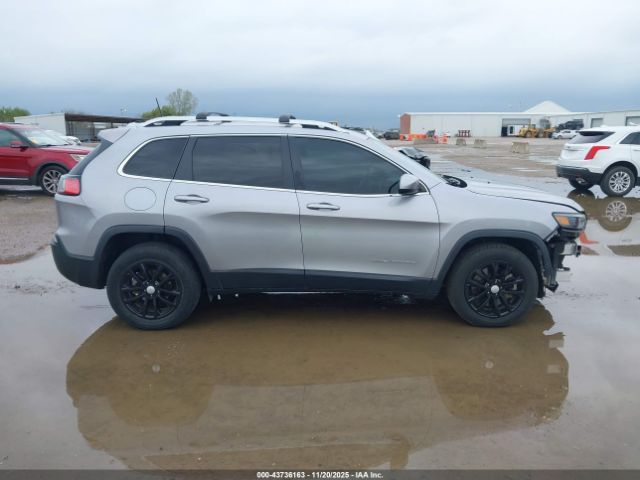 Jeep Cherokee Latitude Fwd Image 12