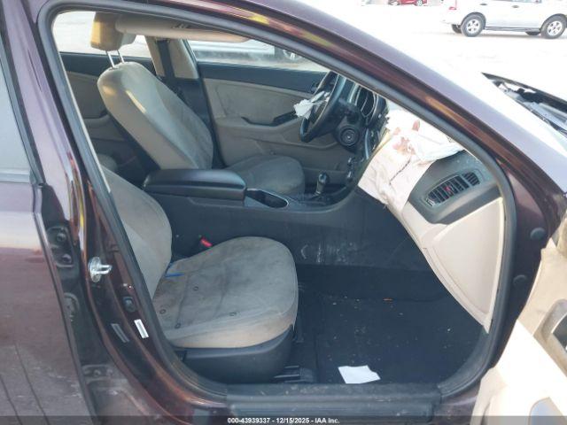 Kia Optima Lx Image 3