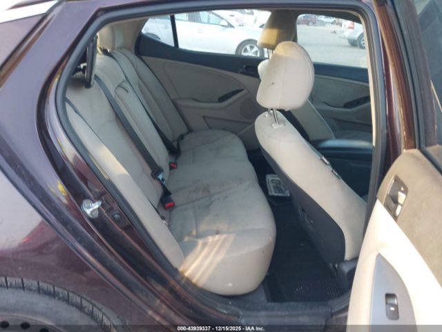 Kia Optima Lx Image 4