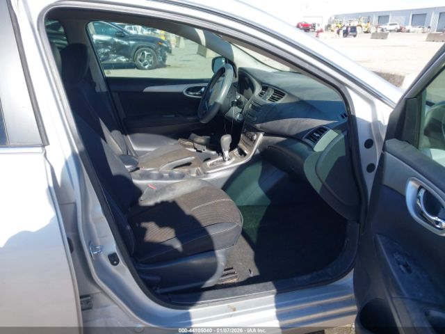 Nissan Sentra S Image 7