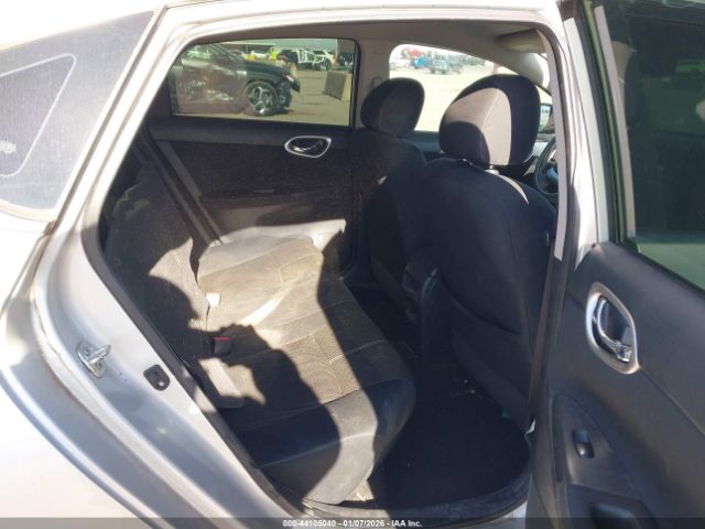 Nissan Sentra S Image 9