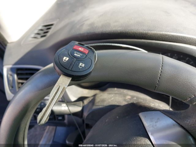 Nissan Sentra S Image 10