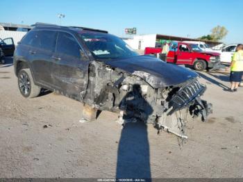  Salvage Jeep Grand Cherokee