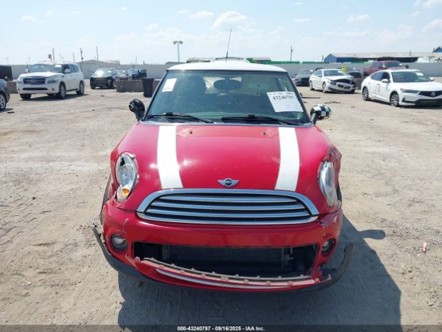 MINI Hardtop Cooper Image 2