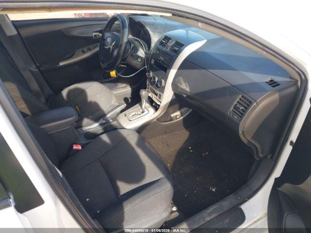 Toyota Corolla S Image 2