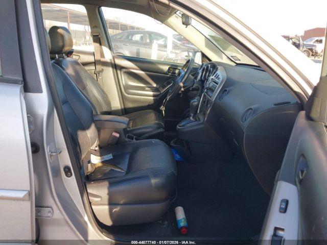 Pontiac Vibe Image 4