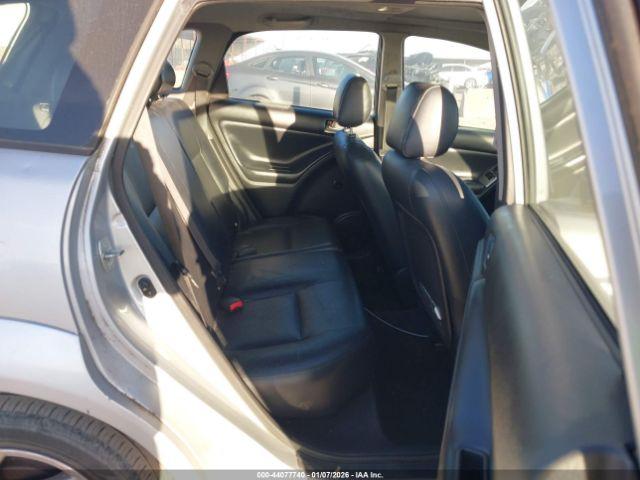 Pontiac Vibe Image 9