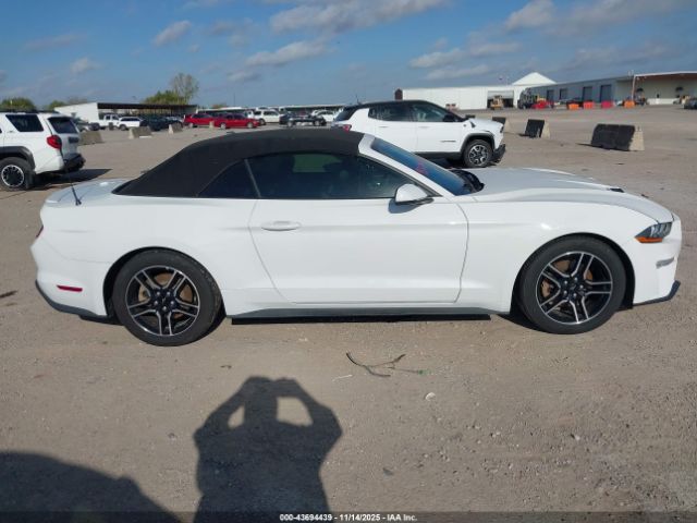 Ford Mustang Ecoboost Premium Image 11