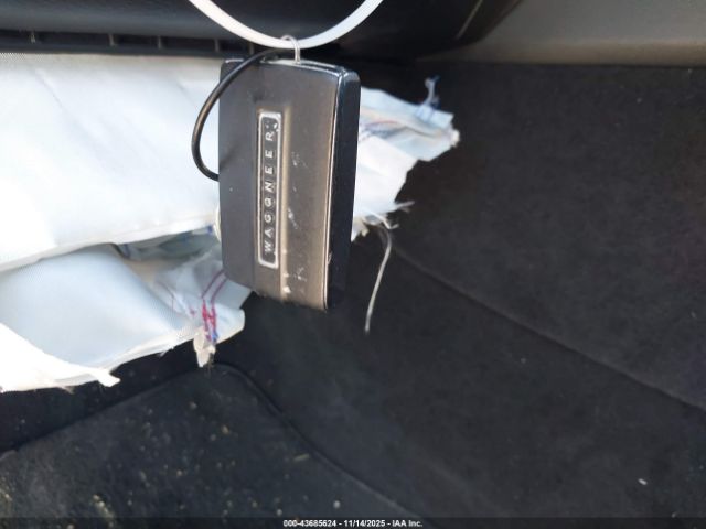 Jeep Wagoneer Series Ii 4x4 Image 6