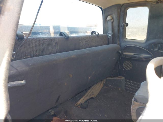 Dodge Ram 2500 St Image 9