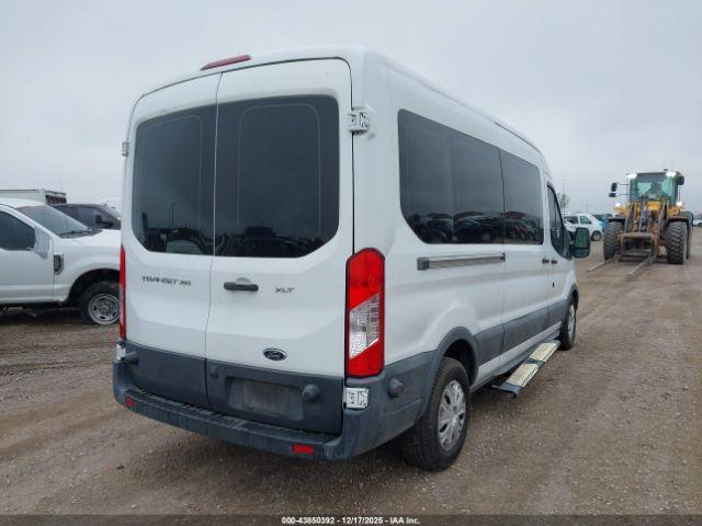 Ford Transit Xlt Image 3