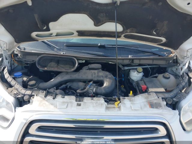 Ford Transit Xlt Image 8