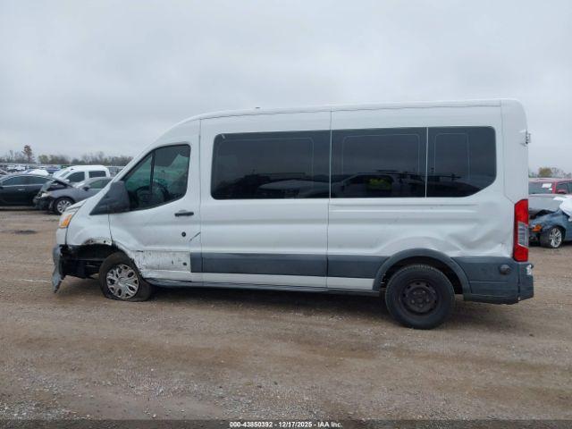 Ford Transit Xlt Image 9