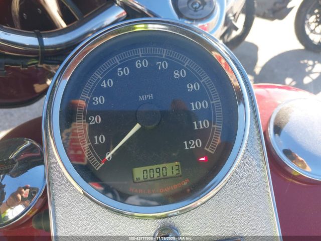 Harley-Davidson Flhr Image 5