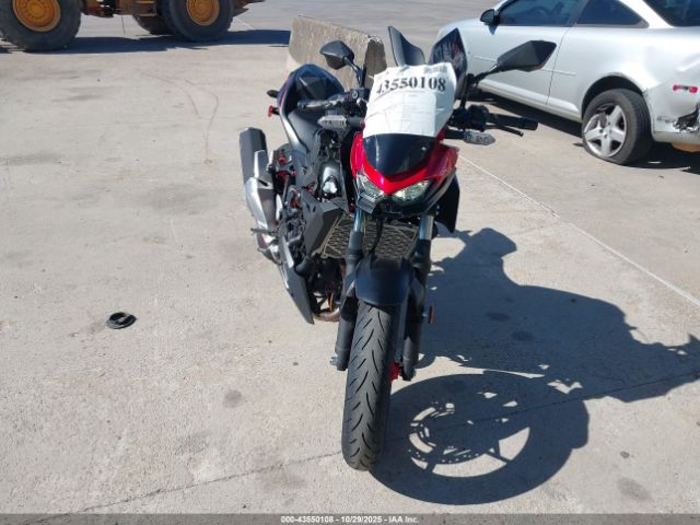 Kawasaki Er500 Image 3