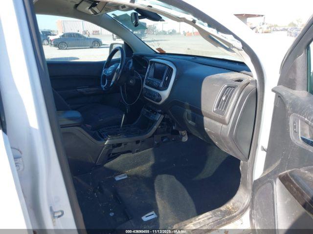 GMC Canyon 4wd  Short Box Elevation Image 9